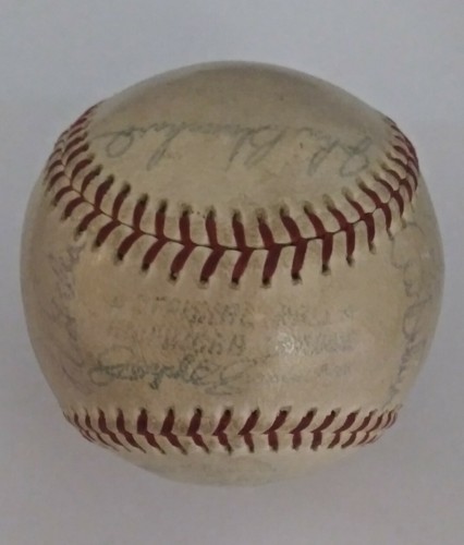 1960 New York Yankees Team Signed OAL Baseball JSA Roger Maris Berra Ford +22 - Picture 6 of 12