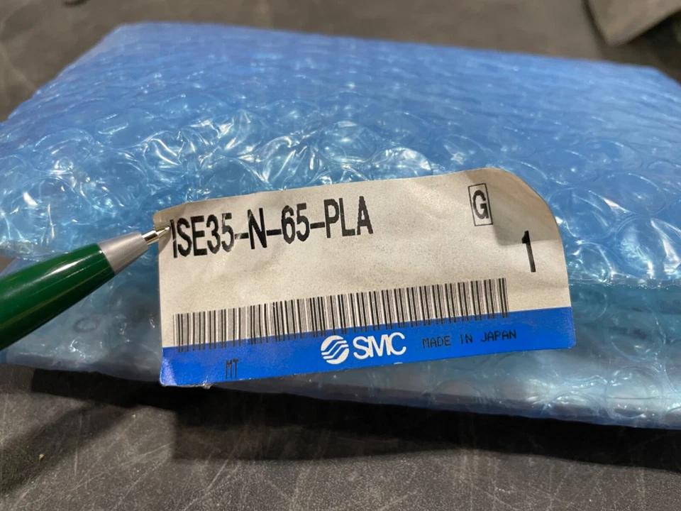 SMC ISE35-N-65-PLA Digital Pressure Sensor, New Old Stock - Image 4 of 4