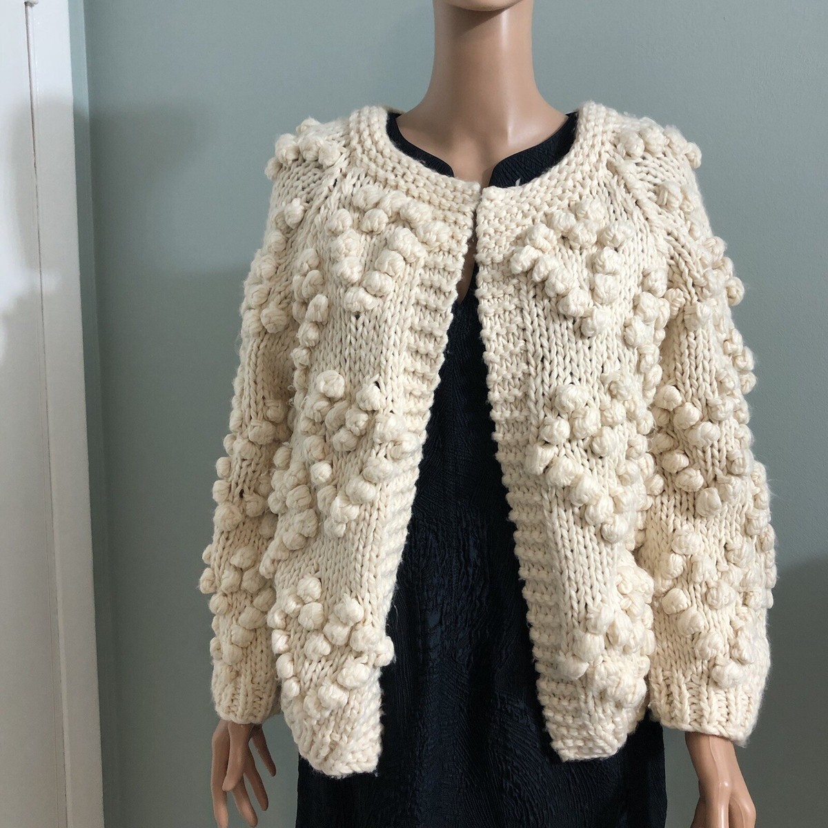 Chicwish Womens soft heart shaped balls Thick open Cardigan