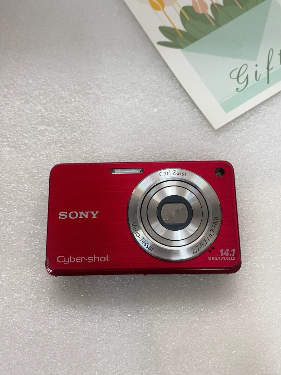 Sony Cyber-shot DSC-W560 14.1MP Digital Camera - Silver for Sony Cyber-shot DSC-W560 14.1MP Digital Camera - Silver for
