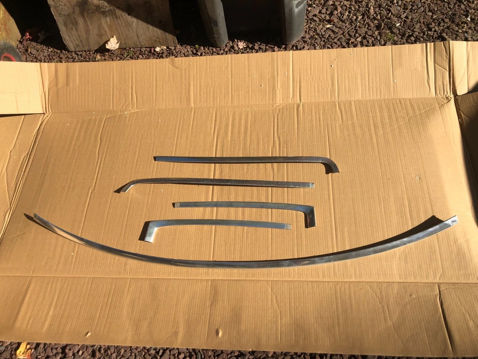 Ford F150 Bronco 80-96 OEM cromo 5 piezas moldura de parabrisas envolvente moldura de ventana Foto 3 de 4