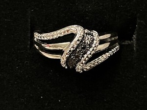 STYLISH Kay Jewelers Sterling Silver Black & White Diamond Ring (Sizes 6.75 & 7)