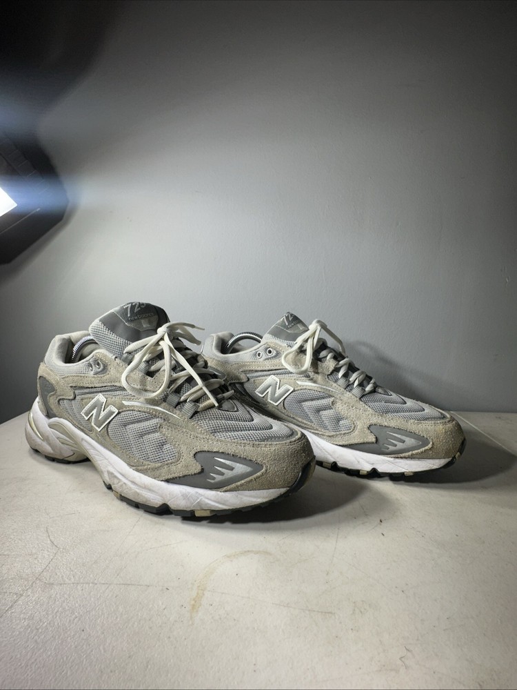 New Balance 725 Grey Size 11 ML725P OG Mens Retro Y2K Sneakers