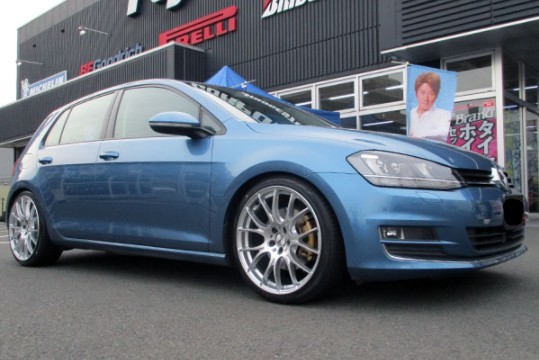 タイヤ・ホイール HOMURA 2X7 19 X 8J+48 AZENIS 225/40-19 RAYS HOMURA 2x7 Wheels 19x8.0J +48 5x112 Spark Plated Silver