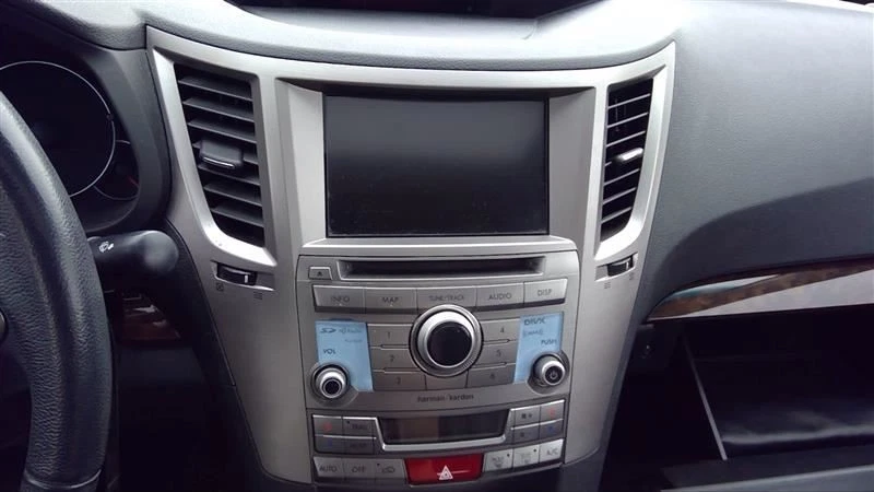 Radiator Fits 10-14 LEGACY 1828442 Foto 3 de 4