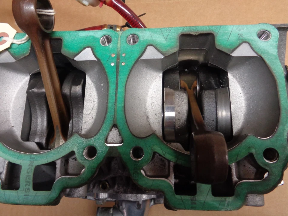 2007 SKI-DOO 600 HO SDI CRANKCASE CRANKSHAFT MXZ SUMMIT RENEGADE GSX 2006 2005 - Image 4 of 4