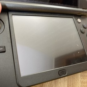 New Nintendo 3DS XL Metallic Black USA With Charger And Stylus