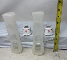 2 OEM Nintendo Wii Motion Plus Adapters White RVL-026 & 2 Silicon sleeves Tested