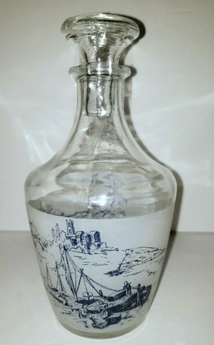 Vintage 5 Piece Decanter & Shot Glass Set Countryside Scenes Made In France - Picture 6 of 11