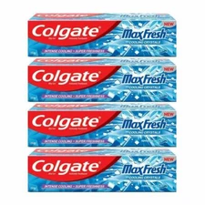 Colgate MaxFresh Breath Freshener Toothpaste, 600g (150g x 4)