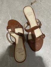 JOAN & DAVID LEATHER  Heel Strappy Women's Dress Shoe size 6. Leather Circa