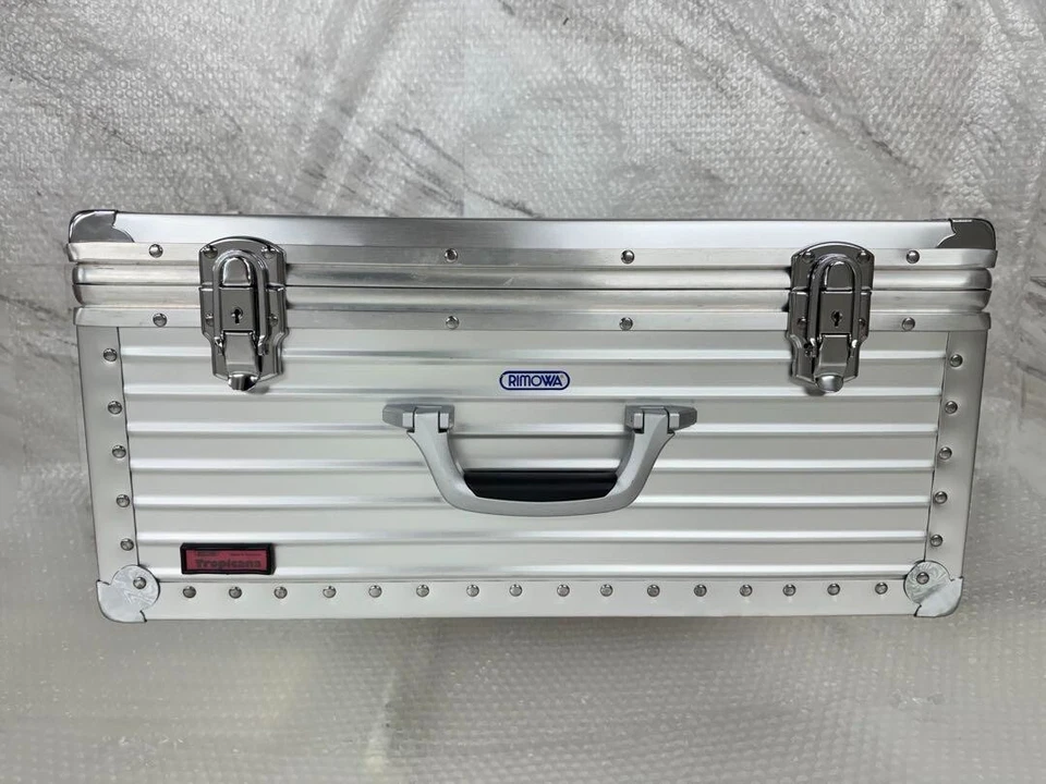 Rimowa Tropicana 39L Silver  Carry Case Suitcase New - Image 3 of 4