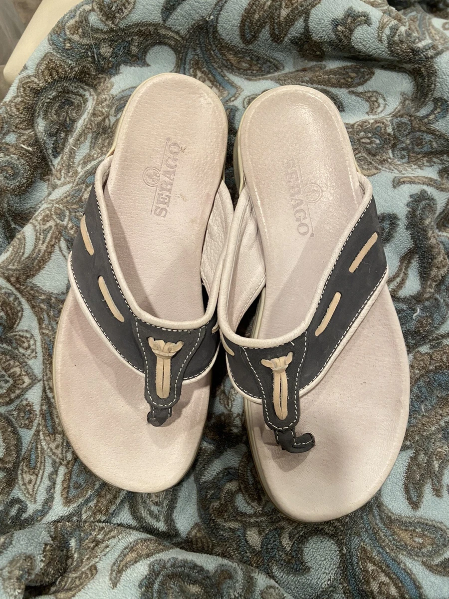 Sebago flip hotsell flops
