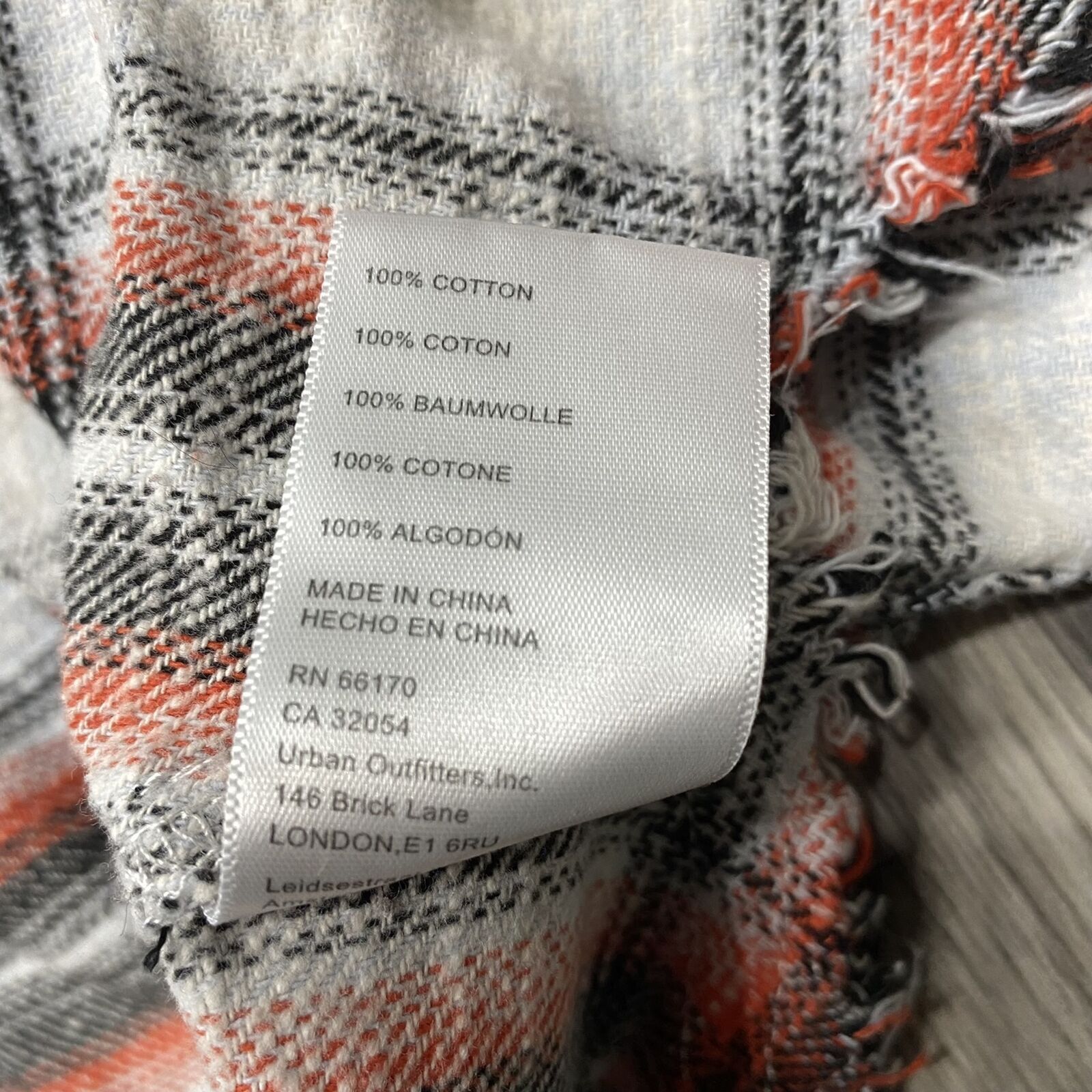 BDG Button Down Collared White & Orange Plaid Cro… - image 8