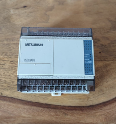 Mitsubishi FX1S-30MT-DSS (SPS)