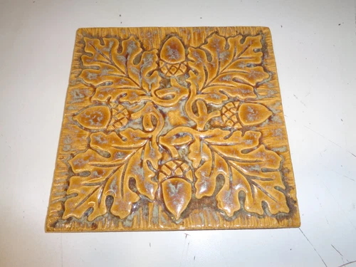 Vintage Oak Acorn Leaf Leaves Tile