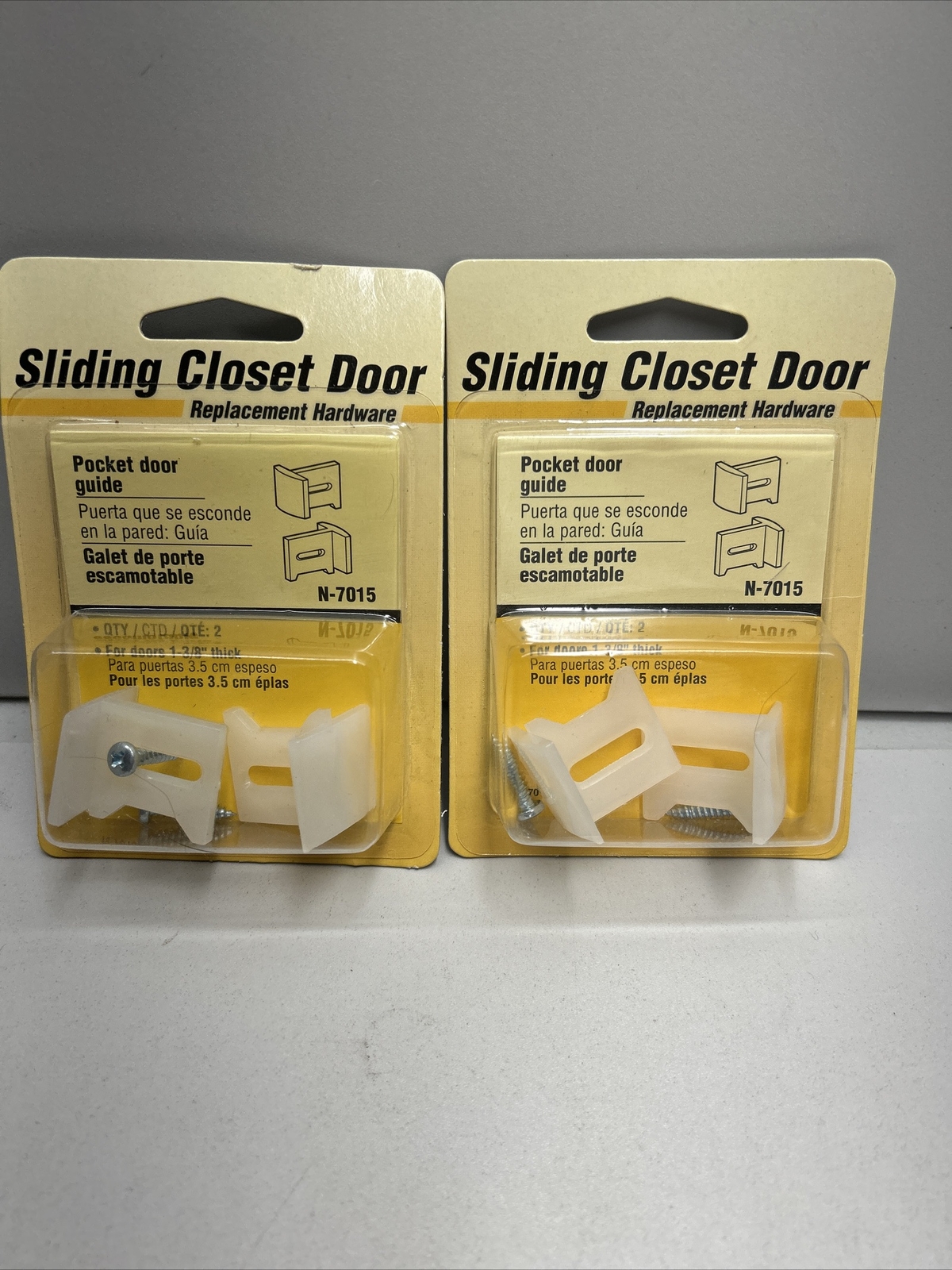 4 Total Line N 7015 Pocket Door Bottom Guides, 11/8 In. Plastic, White