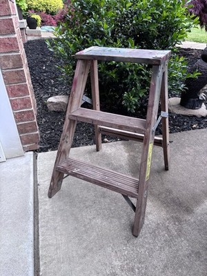 Cool Vintage Davidson Wooden 2 STEP LADDER Stool Primitive