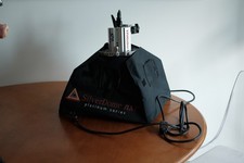 Photoflex Starlite Model FV-SL 3200 110-250 Volts/60Hz 1000 Watts w/Bulb  Shade