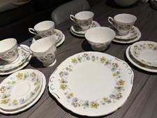 Royal Standard Meadow Sweet Fine Bone China 19 Piece Set Made In England