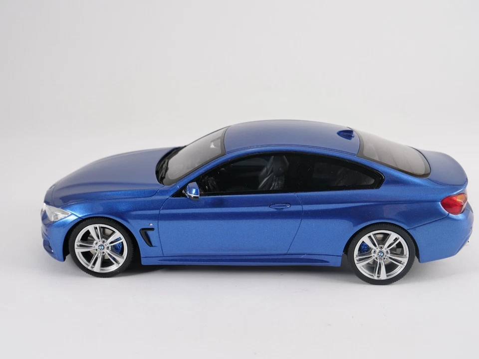 Gt Spirits 1/18 BMW 435I M Sport Blu - Immagine 4 di 4