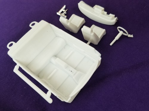 INTERIOR DASH SEATS STEERING WHEEL from MPC 80 Chevy Monte Carlo 1:25 Model 1980 - Picture 3 of 8