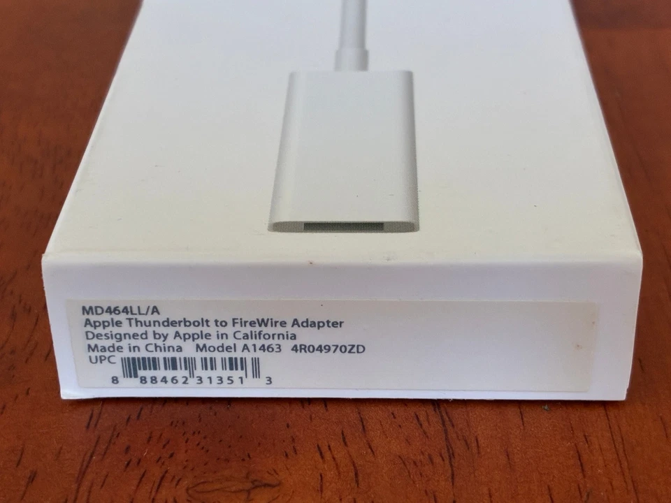 Original Apple A1463 Thunderbolt 2 to FireWire 800 FW800 Adapter (MD464LL/A) - Image 4 of 4