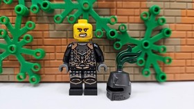 (S1 / 3 / 7) Lego Kingdoms cas453 Dragon Knight Scale Mail from Set 7950