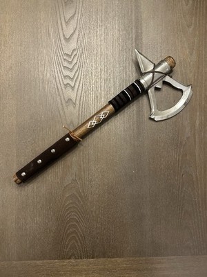 Decor Medieval Axe Steel Axe a s Wooden Handel With Sleeve