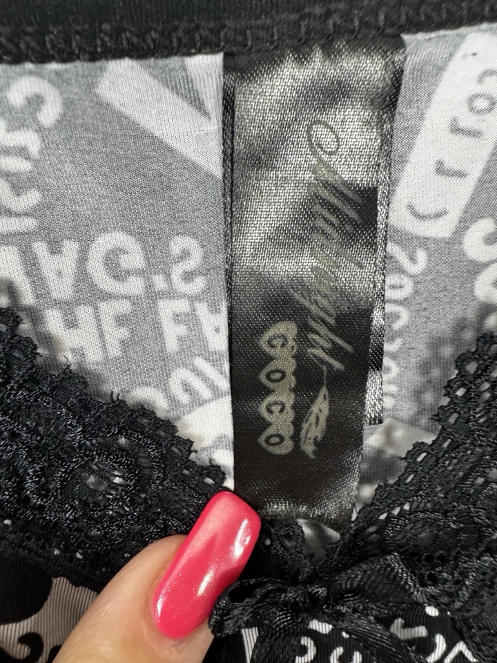 Lencería sexy romántica coqueta babydoll cami L Y2K grunge graffiti negra de encaje Foto 3 de 4