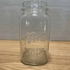 Vintage Made in USA Ball Perfect Mason Clear Quart Jar No. 11 EUC