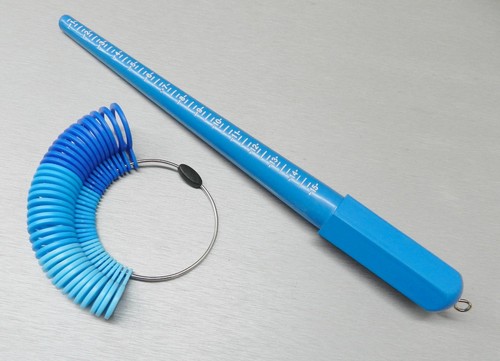 Plastic Ring Sizer Stick & Finger Measuring Gauge 2 Pc Ring Mandrel Tools Set - Picture 8 of 10