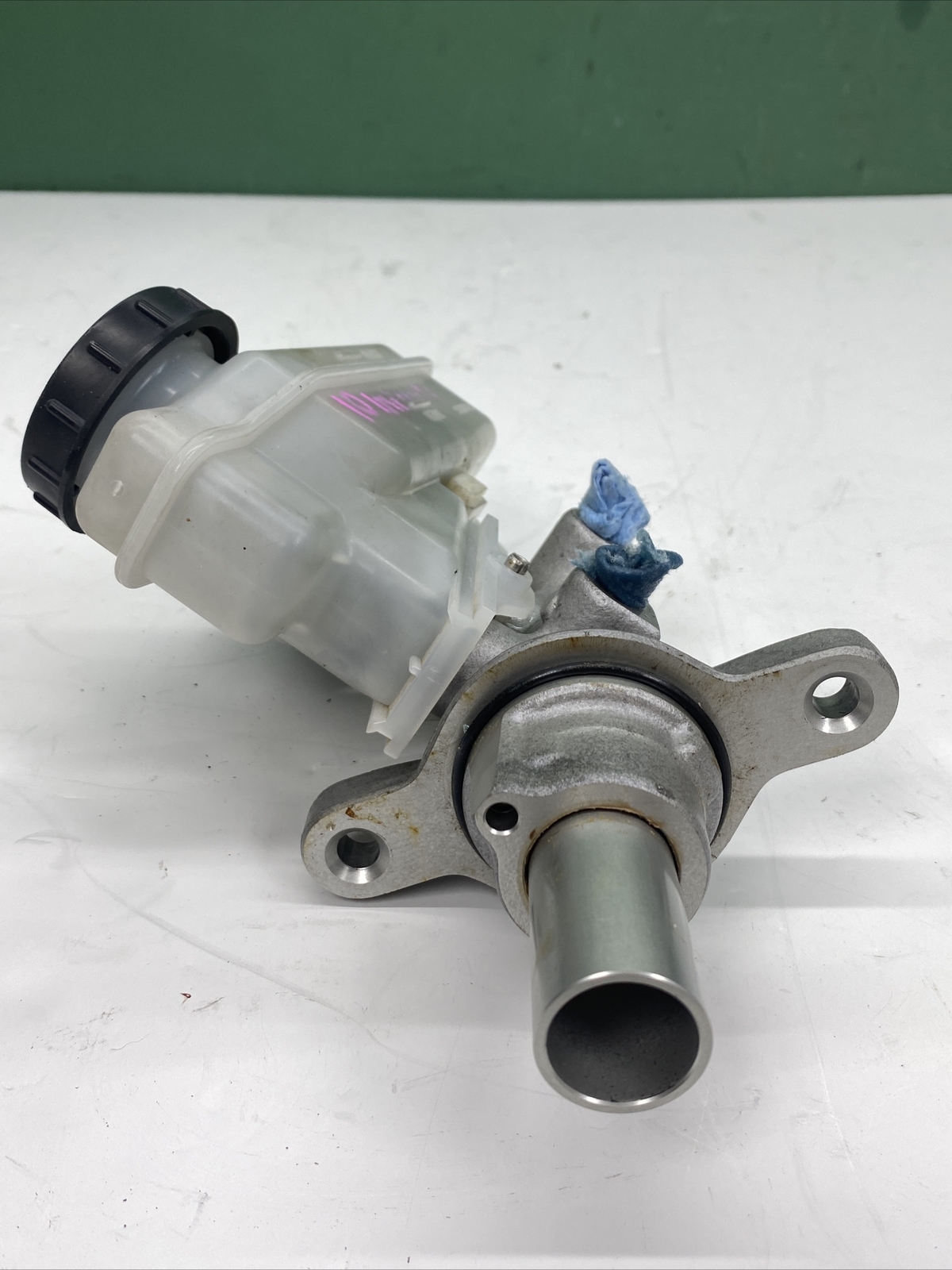2010 Infiniti Infinity G37 Brake Master Cylinder OEM eBay