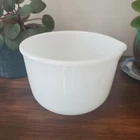VTG FIRE KING Sunbeam Mixer White Milk Glass MIXING BOWL (6.5 in dia) #8 USA