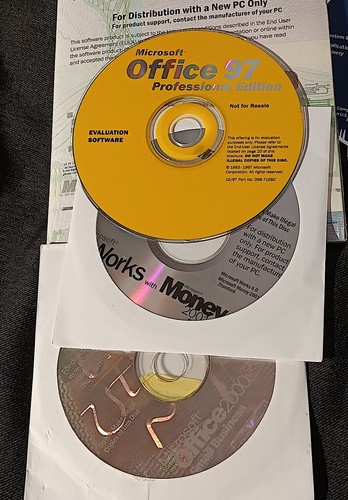 Assorted MFR Operating System/Application & Recovery CD Windows 95/98/2000/XP/7 - Picture 3 of 17