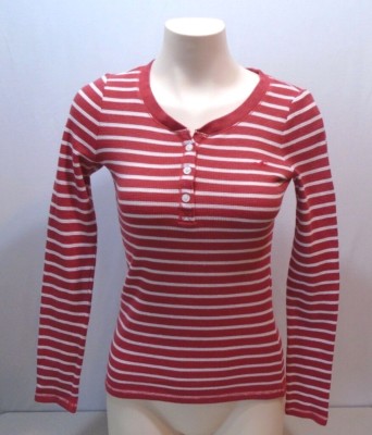 red henley shirt women's