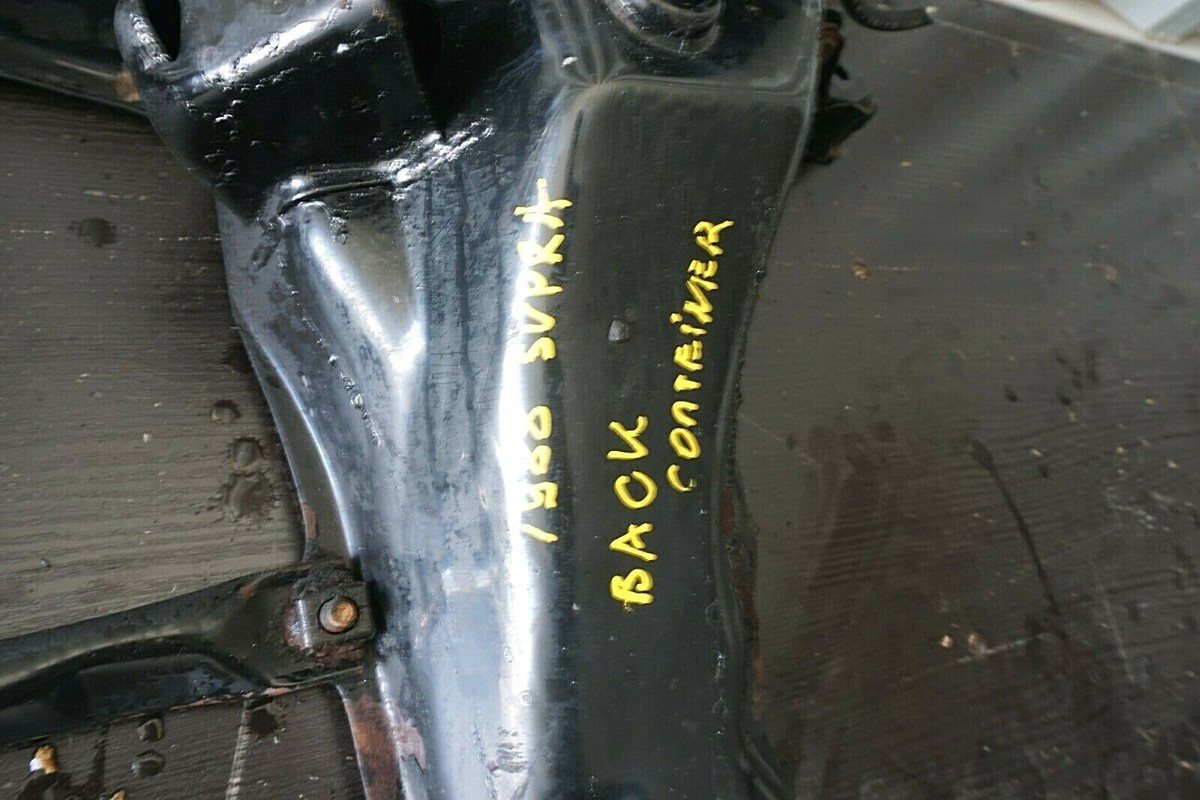 チョロQHG TOYOTA SUPRA ,LAND CRUISER,CELICA 1986-1989 TOYOTA SUPRA 3.0L L6 GAS FRONT ENGINE CRADLE CROSSMEMBER