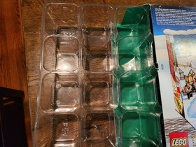 LEGO Kingdoms 7952 Advent Calendar complete w/ box and inner tray