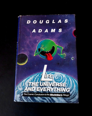 Douglas Adams - Life, the Universe & Everything - Harmony Book Club Edition 1982
