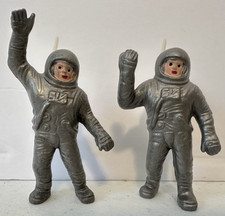1960s plastic silver astronaut 2 space suit pack painted face toy action figure