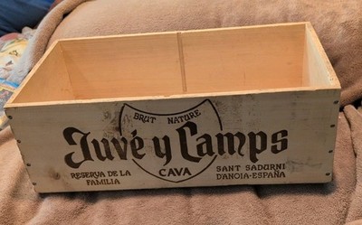 Old Vintage Juve Y Camps Brut Nature Cava Wooden Crate Box Reserva DeLa Familia 