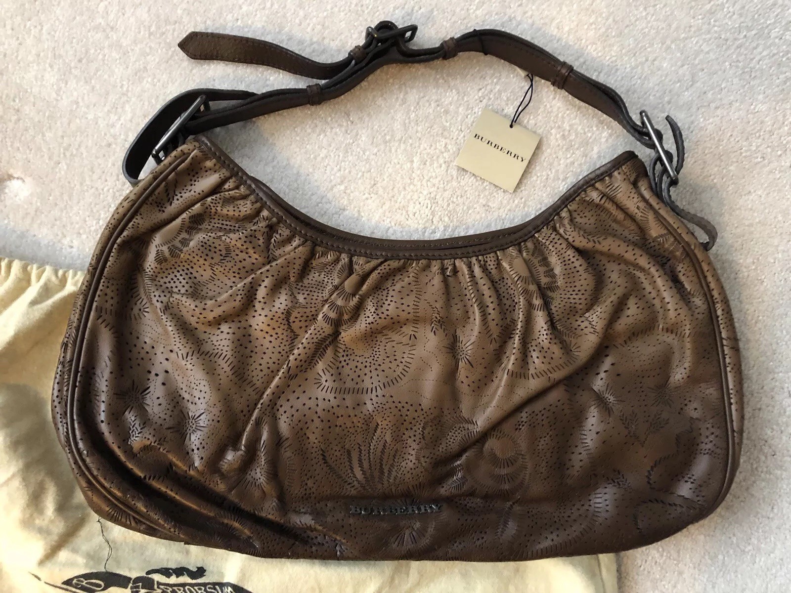 NWT Burberry Avondale Large Brown Perforated Leather Bag Hobo Purse Handbag