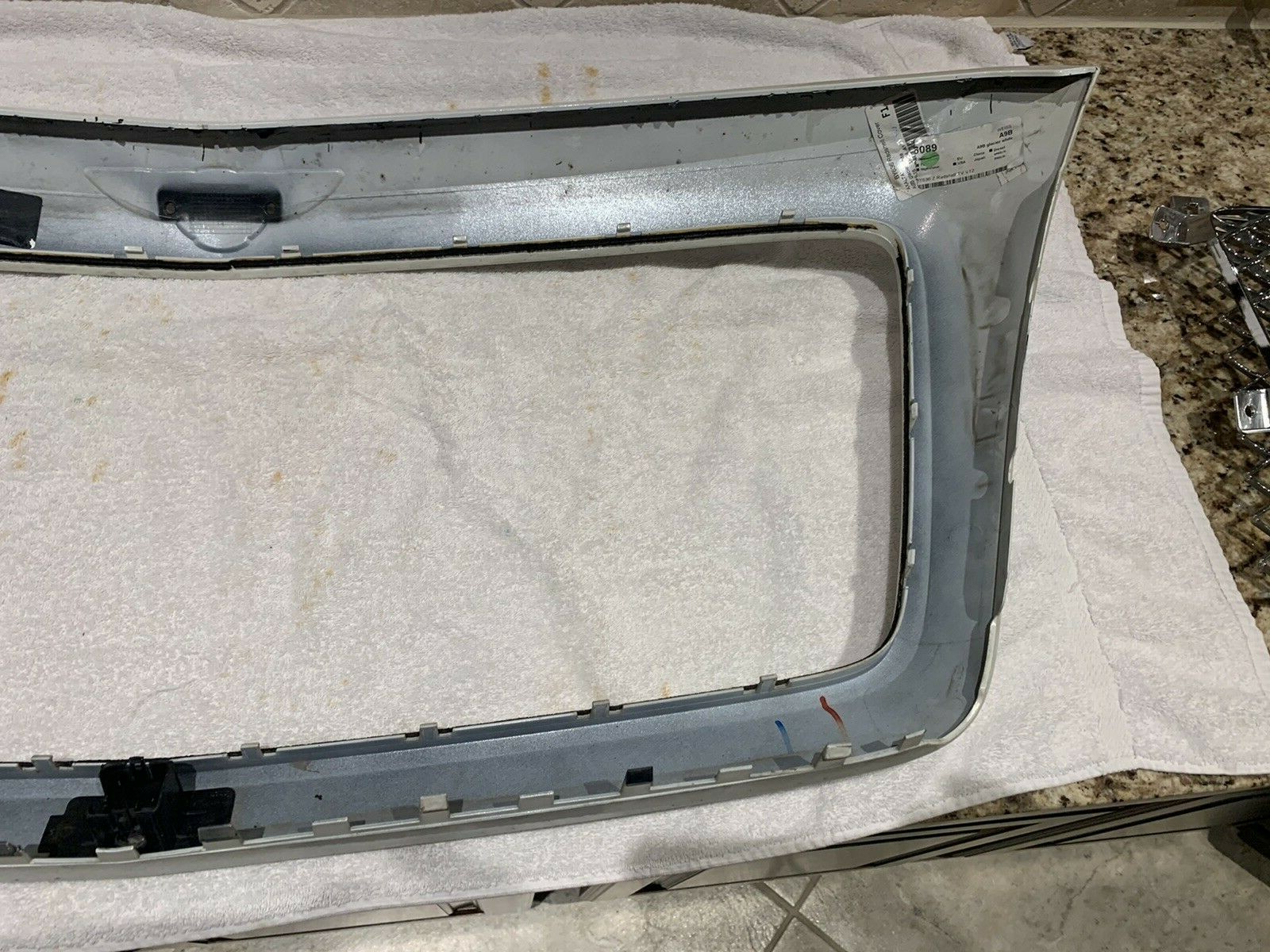 Bentley Bentayga Front Radiator Center Grill 2017 2018 2019 OEM