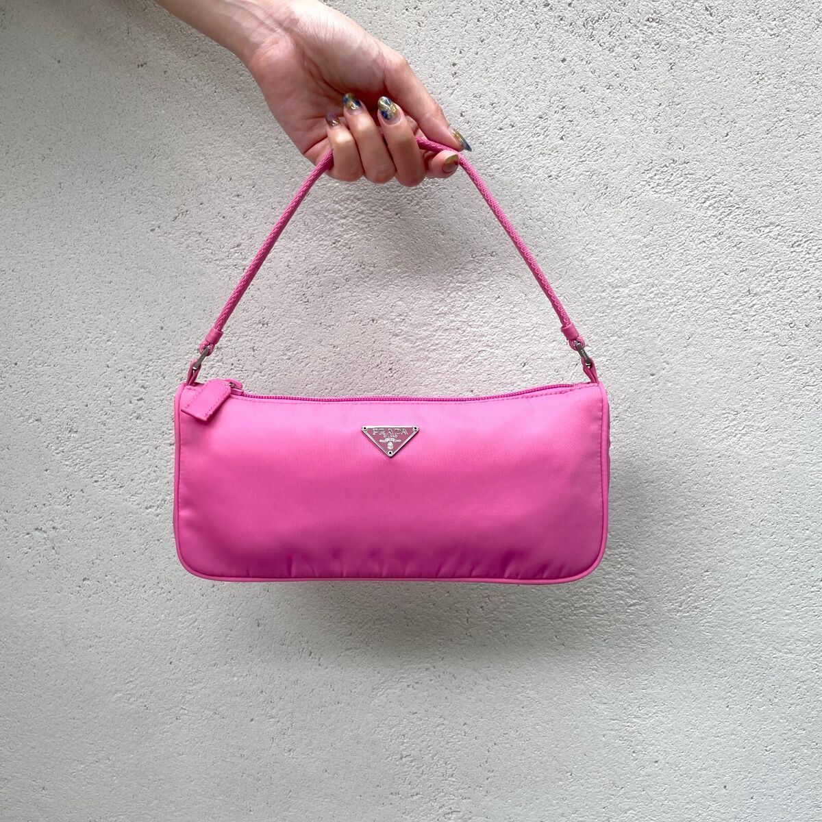 Auth PRADA Triangle Logo Nylon Accessory Pouch Pink Vintage Auth PRADA Triangle Logo Nylon Accessory Pouch Pink Vintage