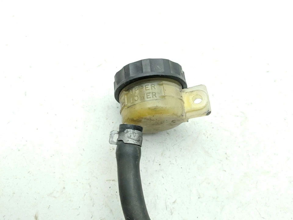 04 05 Cilindro maestro freno trasero Kawasaki Ninja ZX10 ZX10R Foto 3 de 4