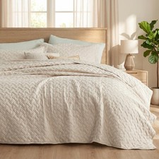 Bedsure Quilts Twin Size.Set, Beige 68" x 86" 1 Pillow Sham