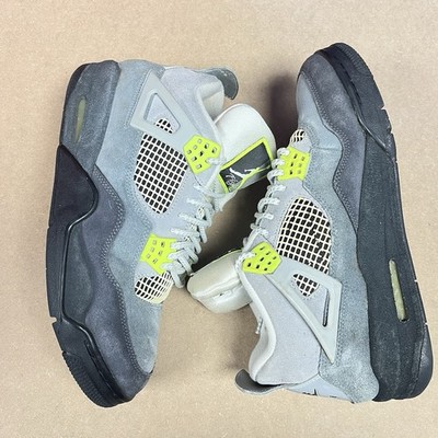 Jordan 4 Retro SE Neon 95 Size 9.5 Grey Suede Neon Green Air Max Bred Cement