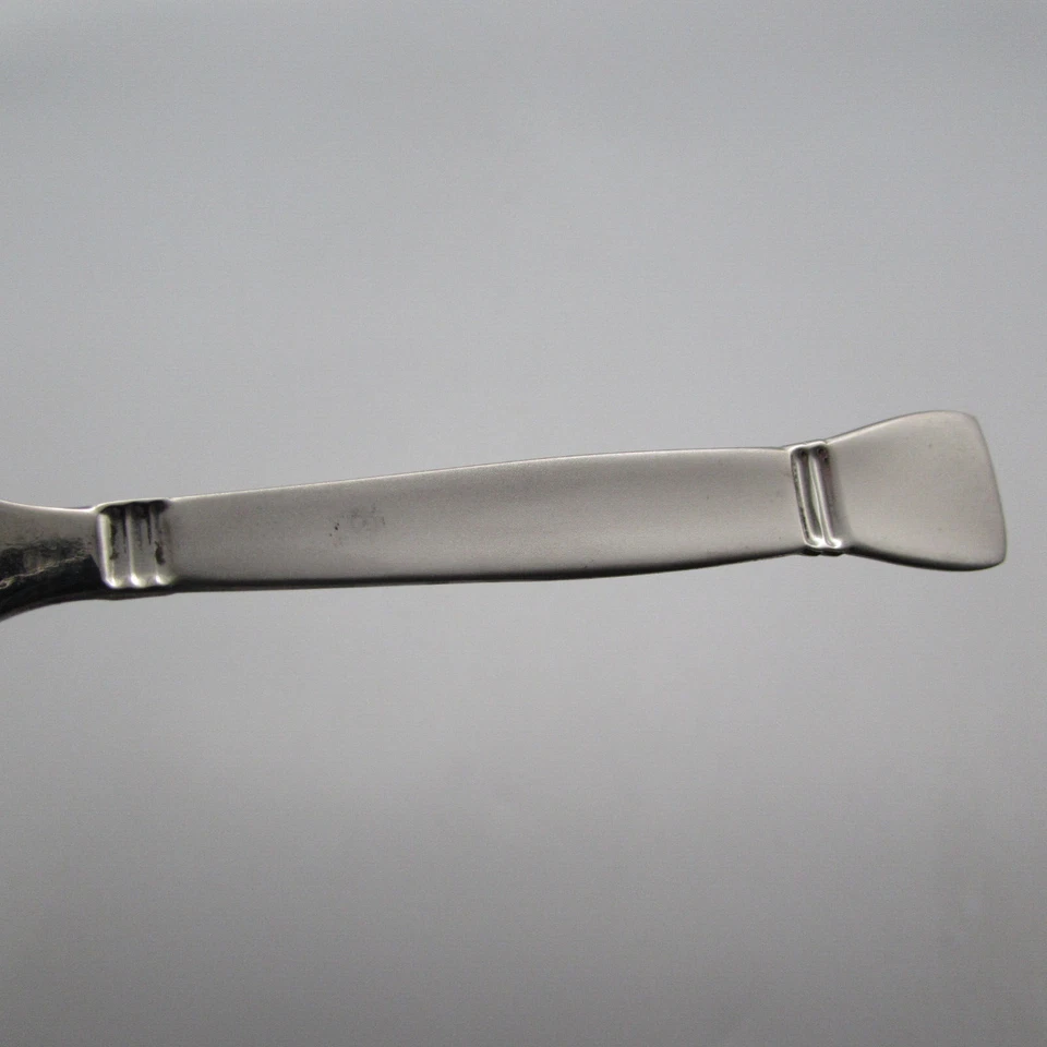 Esparcidores de mantequilla cubiertos de acero inoxidable Oneida SATIN NEXUS - Juego de doce * EE. UU. Foto 3 de 3