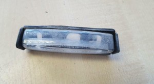 toyota yaris number plate light