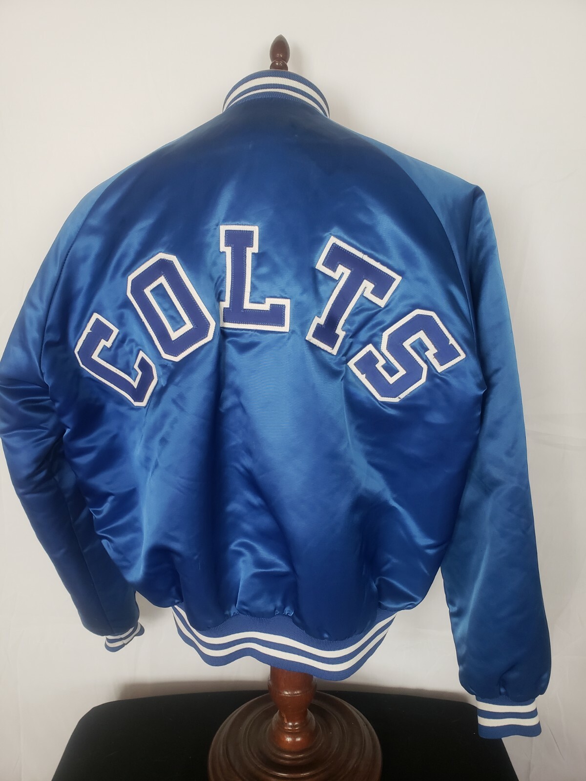 Picture 1 of 12